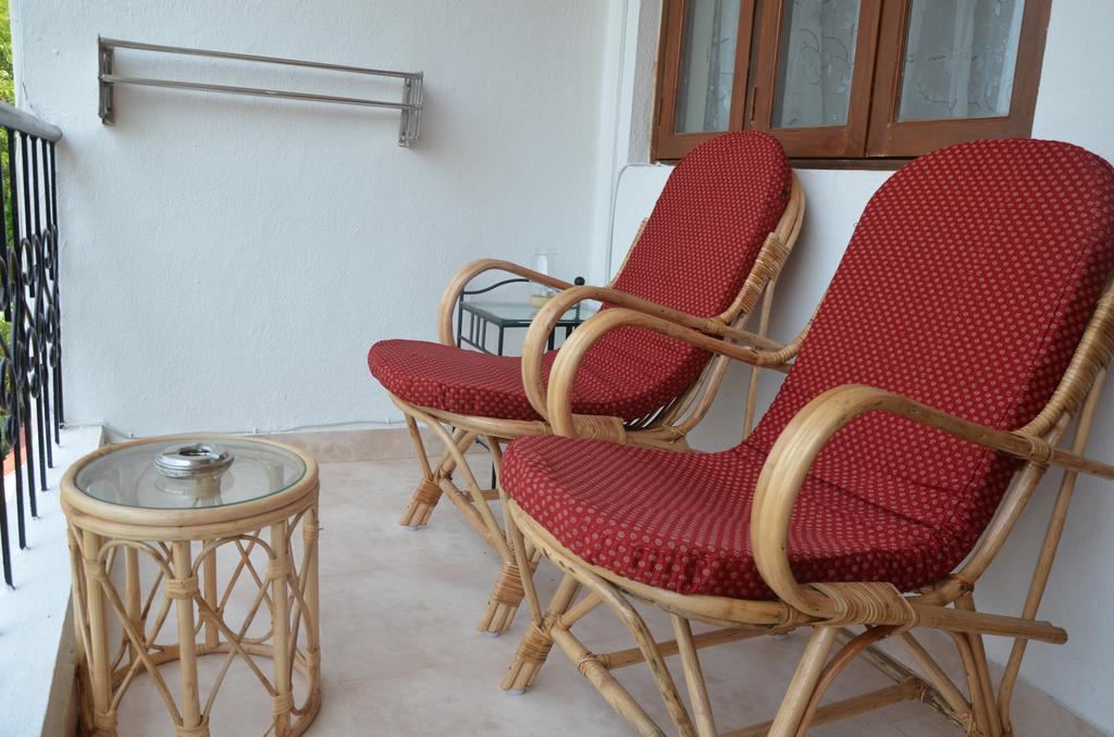 Bbn Serviced Apartment Calangute Exteriör bild