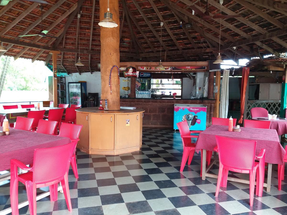 Bbn Serviced Apartment Calangute Exteriör bild